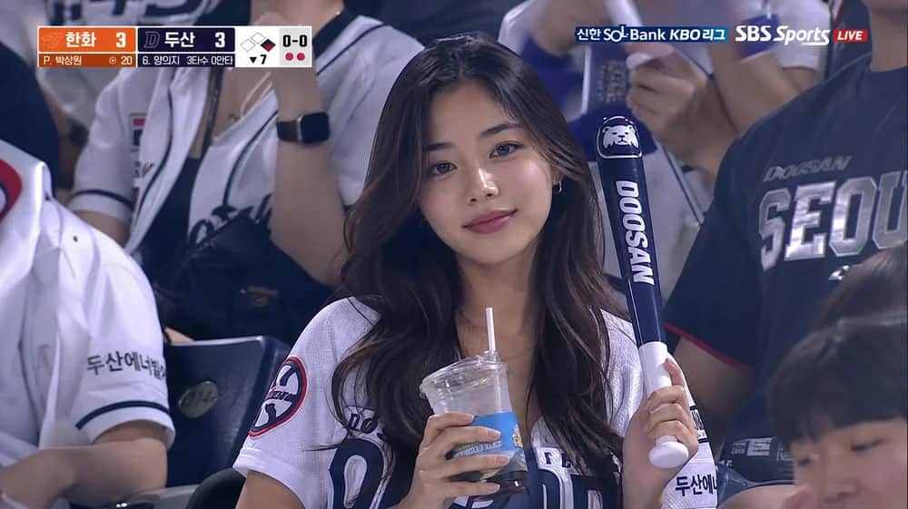 compare original selfie with realistic AI baseball stadium fan photo showing the ai baseball trend